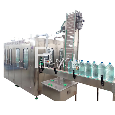 دستگاه پرکن بطری معدنی 3 لیتری / 5 لیتری / 10 لیتری خط آب خالص 3 در 1 پلاستیک 1000BPH 7.5KW تامین کننده