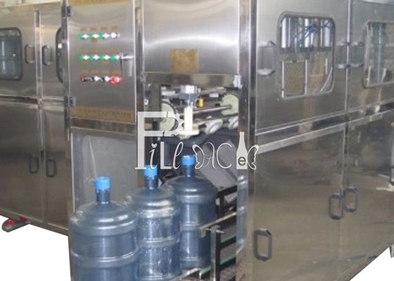 ماشین پرکن بطری 5 گالن بطری تمام اتوماتیک 450BPH 20 لیتری برقی برای آب معدنی تامین کننده