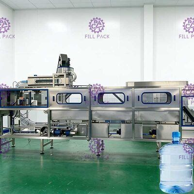 دستگاه پر کننده آب آشامیدنی SUS304 در حال بارگذاری اتومبیل